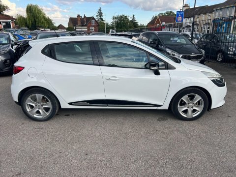 Renault Clio 1.2 16V Dynamique White #6