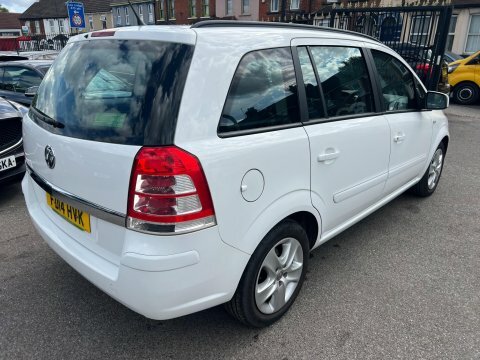 Vauxhall Zafira 1.8 16V Exclusiv White #5