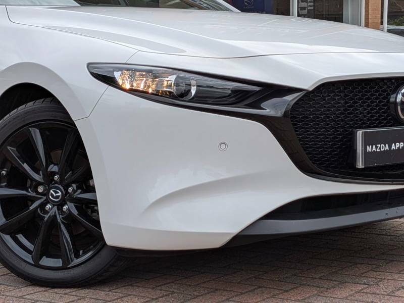 Mazda 3 Homura 2.0 E-skyactic G Mhev - 2024 73 White #2