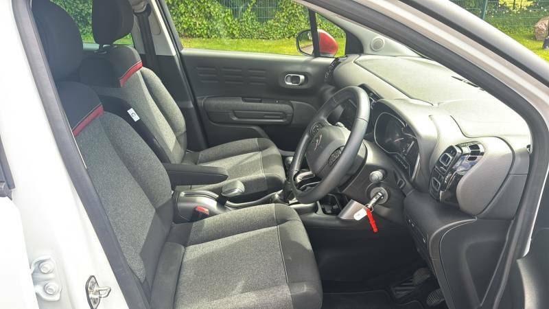 Citroen C3 Aircross 1.2 Puretech 110 Rip Curl Grey #15