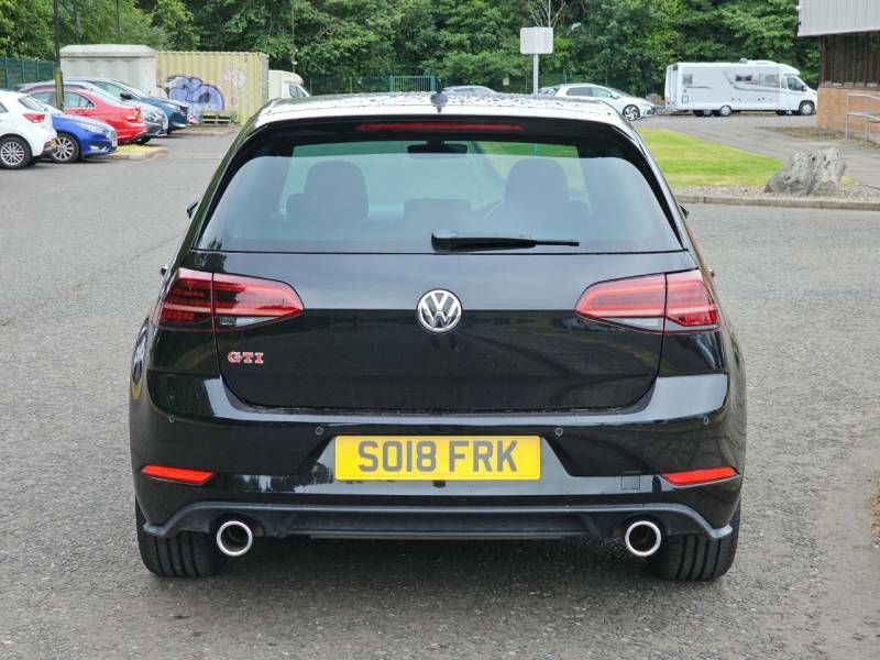 Volkswagen Golf Gti Performance 2.0 Tsi 245 Dsg Black #4