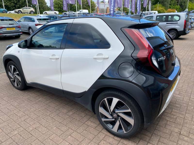 Toyota Aygo X Edge 1.0 Vvt-i White #3
