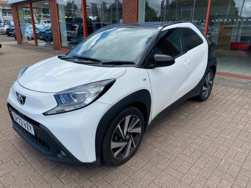 Toyota Aygo X Edge 1.0 Vvt-i White #2