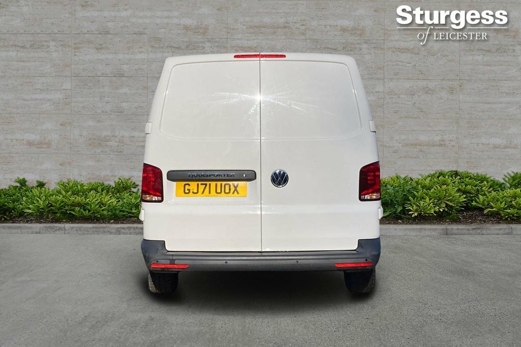 Volkswagen Transporter 2L Startline GJ71UOX White #6