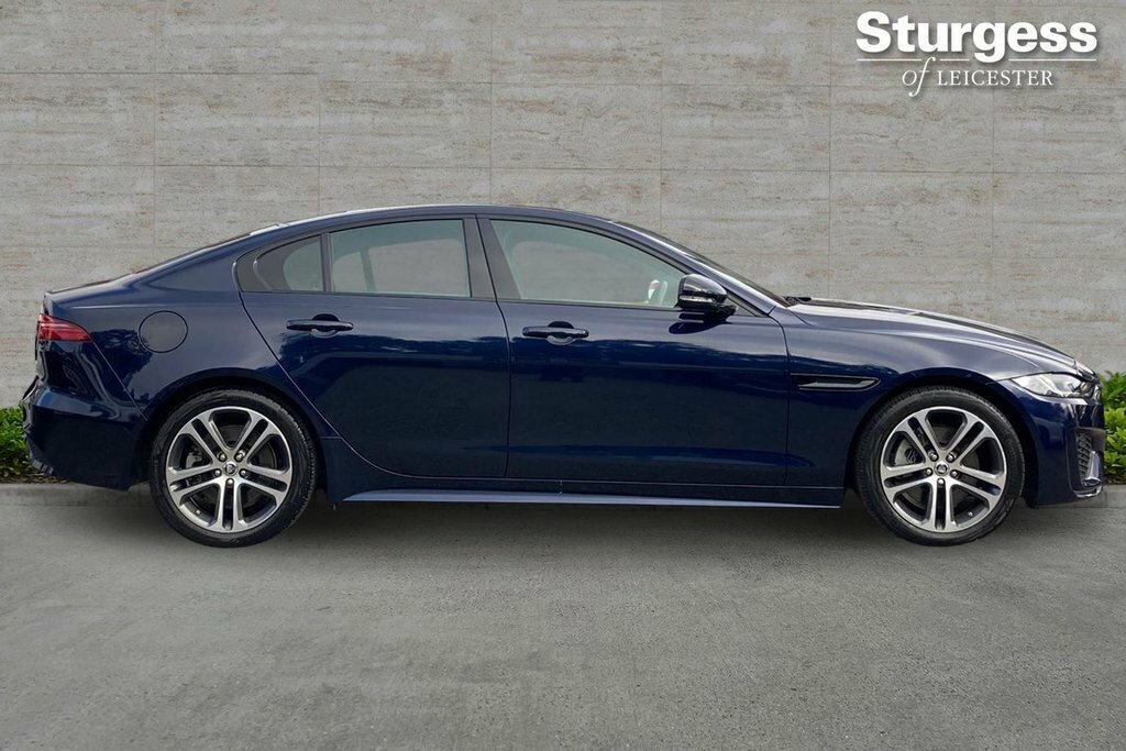 Jaguar XE R-dynamic S Blue #8