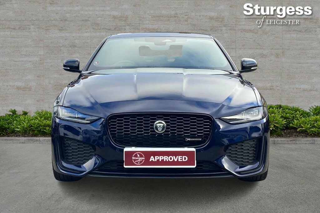 Jaguar XE 2L R-dynamic S Blue #2