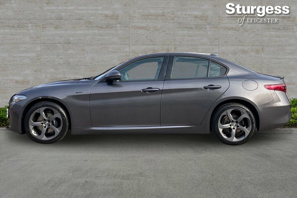 Alfa Romeo Giulia 2L Sprint Grey #4