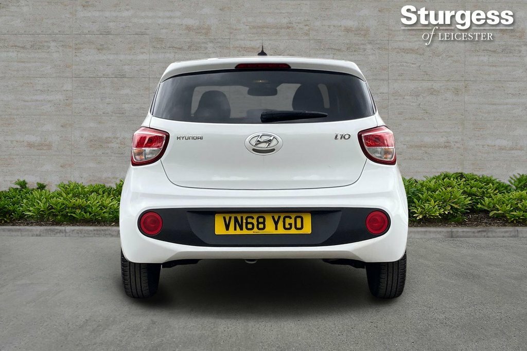 Hyundai I10 1L Go Se White #6