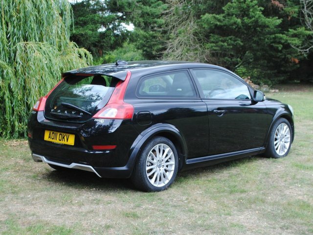 Volvo C30 1.6D Drive Se Lux Black #2