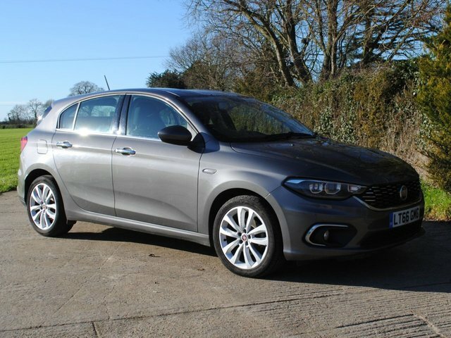 Fiat Tipo 1.4 T-jet Lounge Hatchback Grey #5