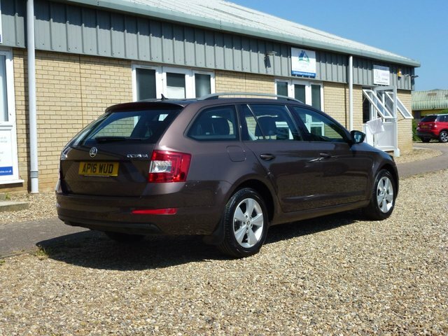Skoda Octavia 1.4 Tsi Se L Brown #6