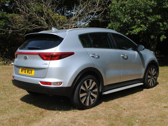 Kia Sportage 1.7 Crdi 3 Suv WF16WUX Silver #2