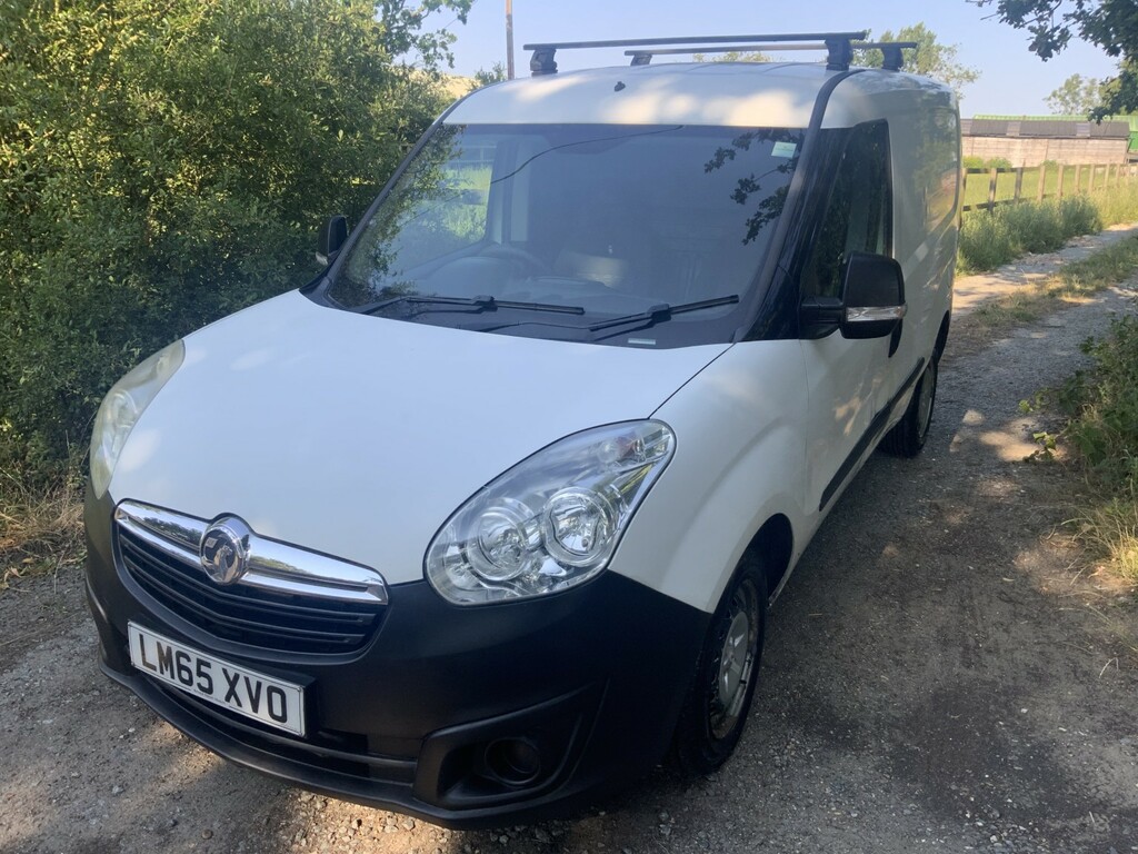 Vauxhall Combo 1.3L Null White #18