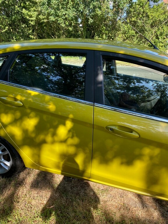 Ford Fiesta 1.3 Zetec 2016 BG16RGX Yellow #6