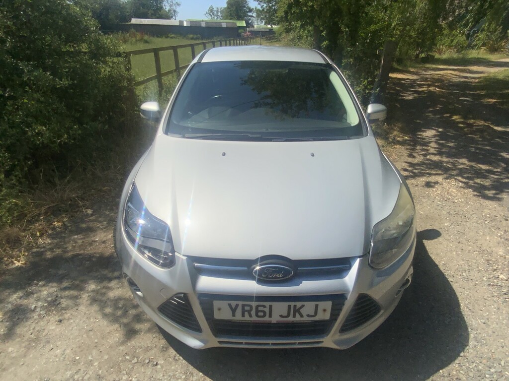 Ford Focus 1.6 Tdci Zetec 2011 YR61JKJ Silver #2