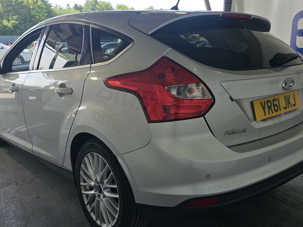 Ford Focus 1.6 Zetec Estate Euro 5 105 Ps Blue #2
