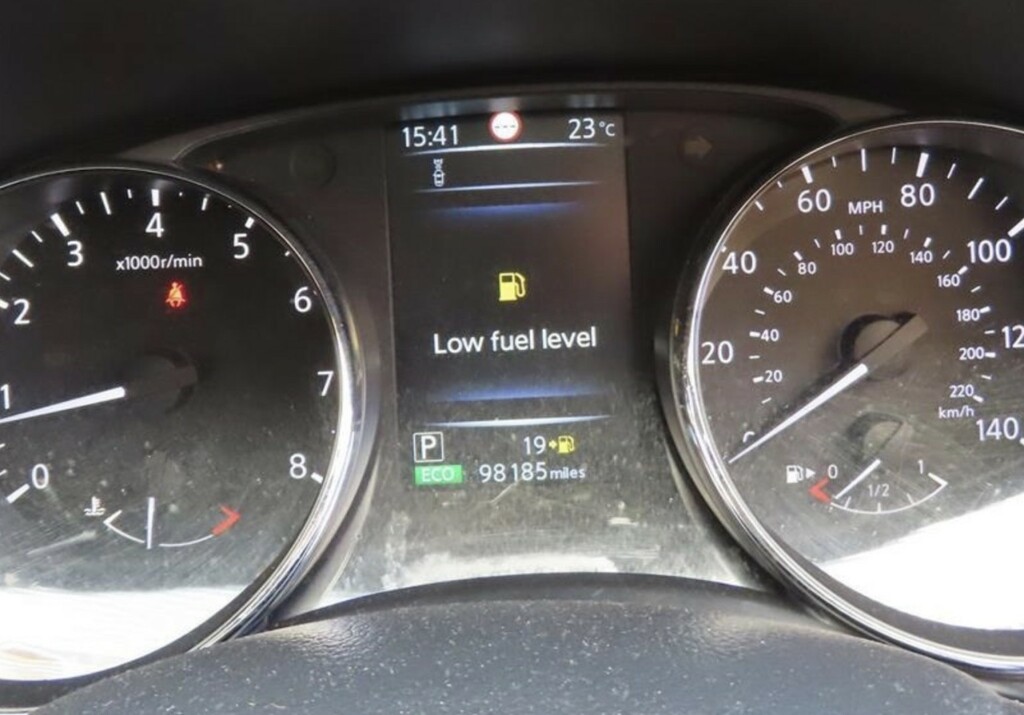 Nissan Qashqai 1.2 Dig-t Acenta 2017 White #6