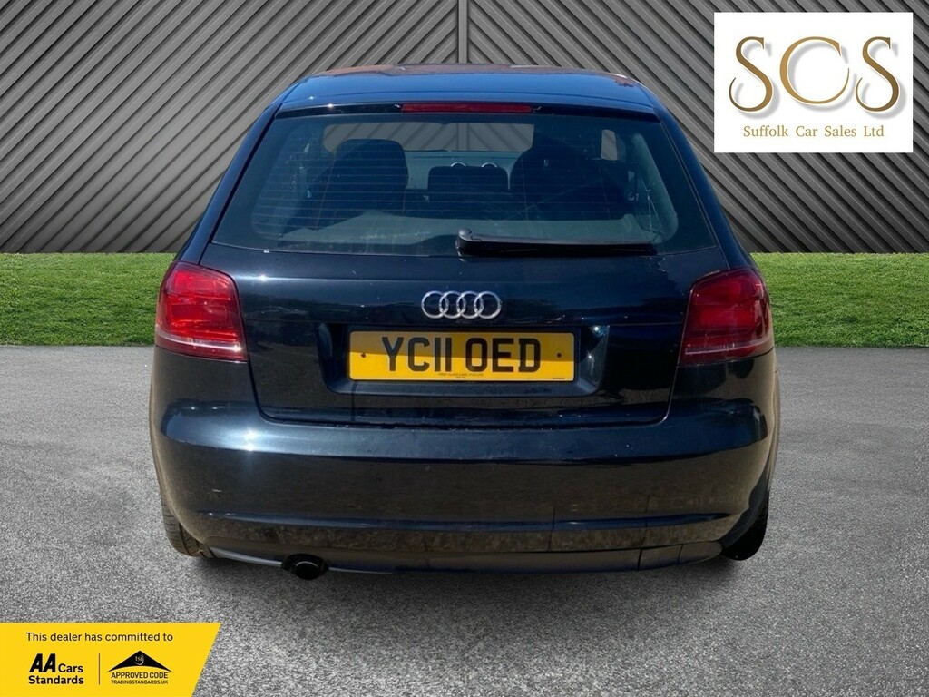Audi A3 1.6 Technik Black #6