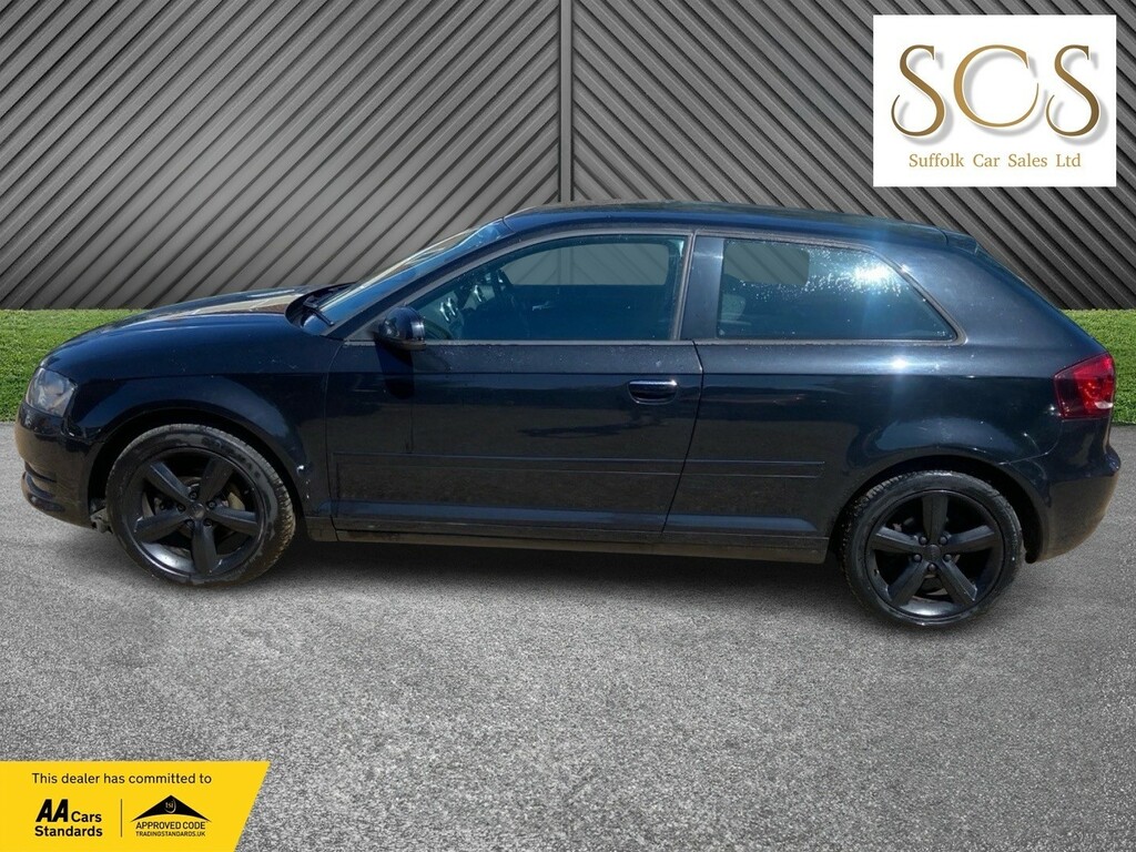 Audi A3 1.6 Technik Black #4