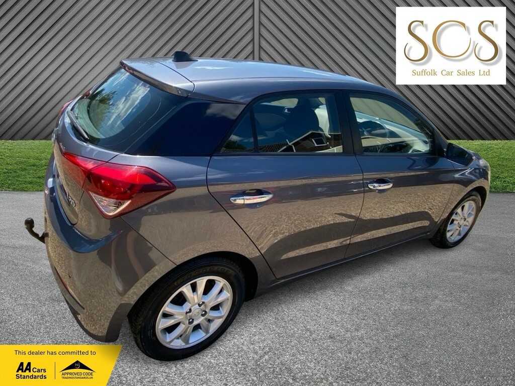 Hyundai I20 1.2 Blue Drive Se Hatchback Euro Red #7
