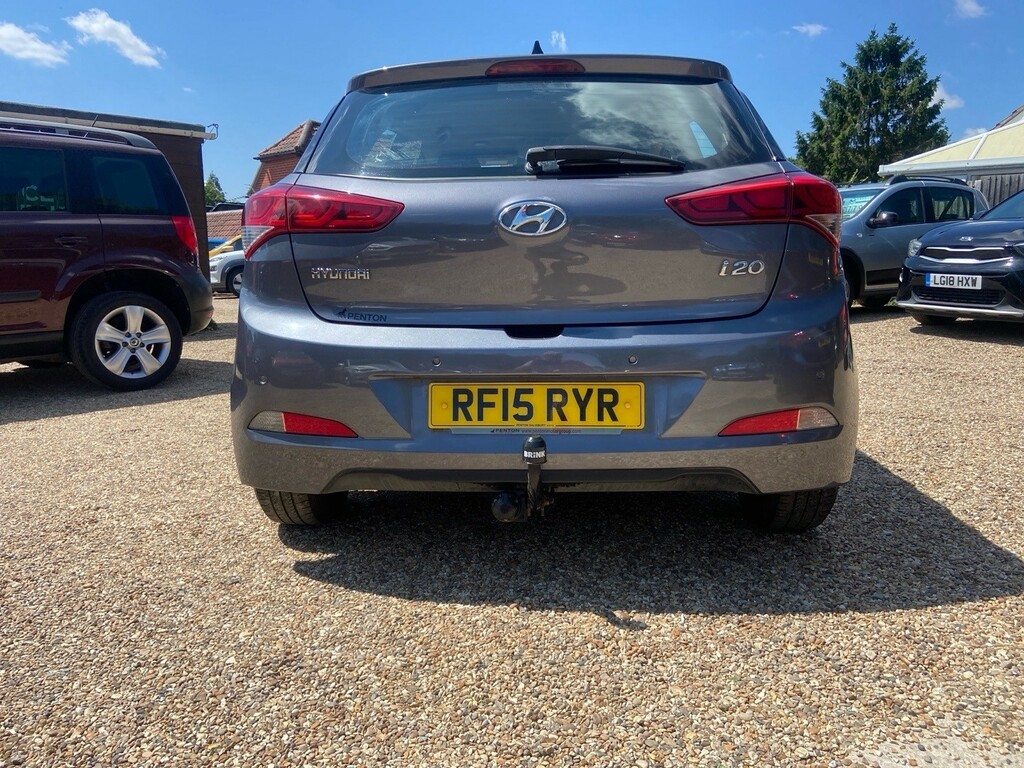 Hyundai I20 1.2 Blue Drive Se Hatchback Euro Red #33
