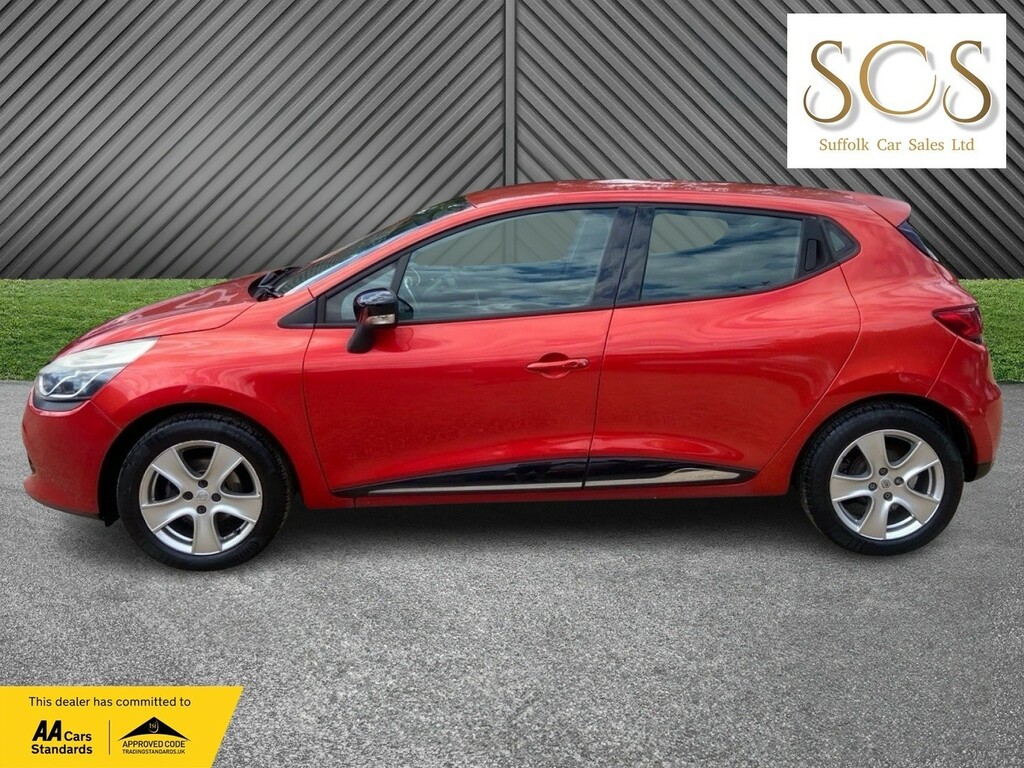 Renault Clio 0.9 Dynamique Medianav Tce 90 Stop Start Red #4