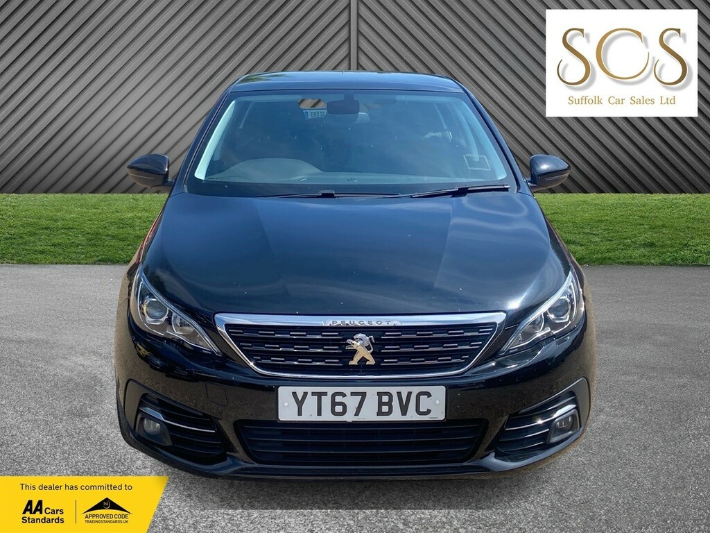 Peugeot 308 1.2 Puretech Allure Black #2