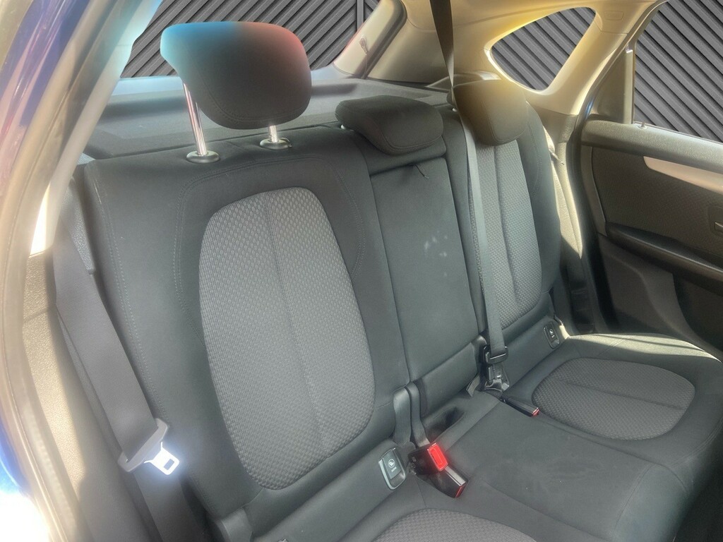 BMW 2 Series Active Tourer Luxury Silver #17