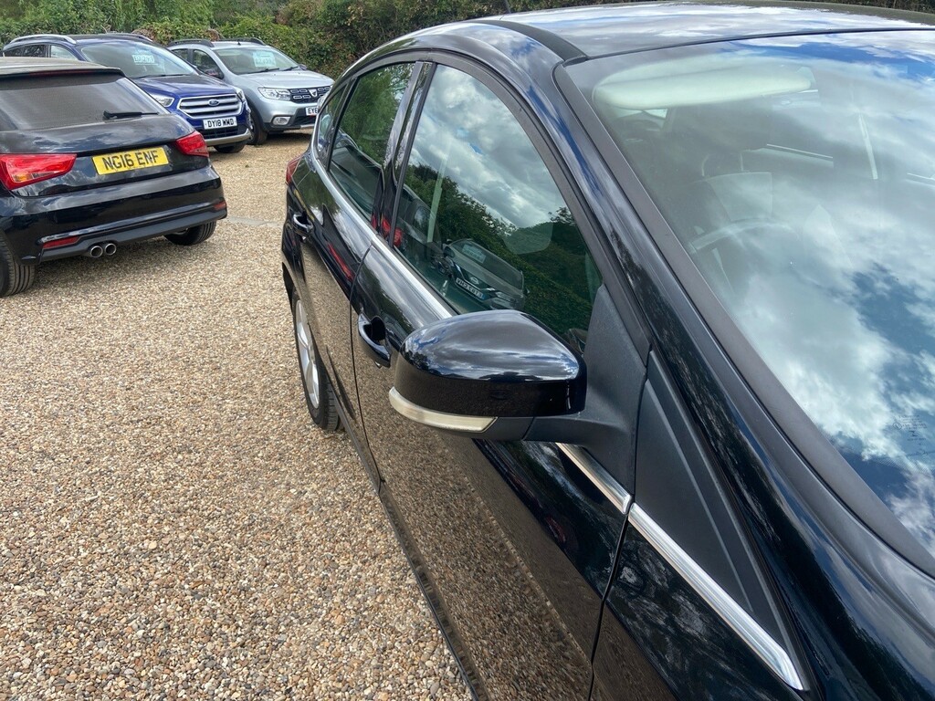 Ford Focus 1.6 Tdci Zetec Euro 5 Ss Black #38