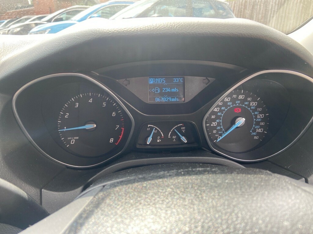 Ford Focus 1.6 Tdci Zetec Euro 5 Ss Black #23