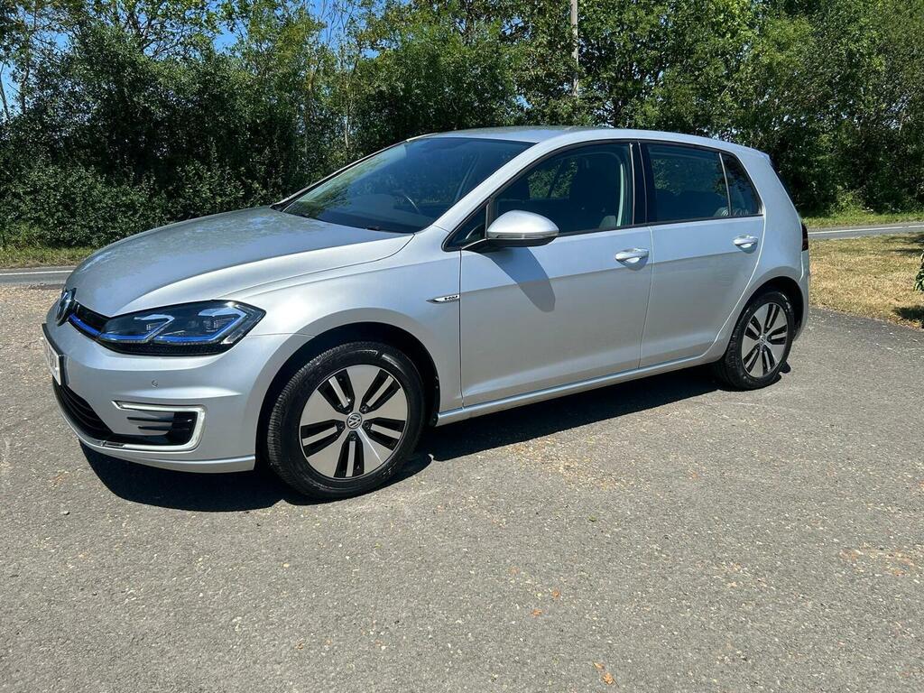 Volkswagen e-Golf Hatchback 35.8Kwh E-golf 201969 Silver #3