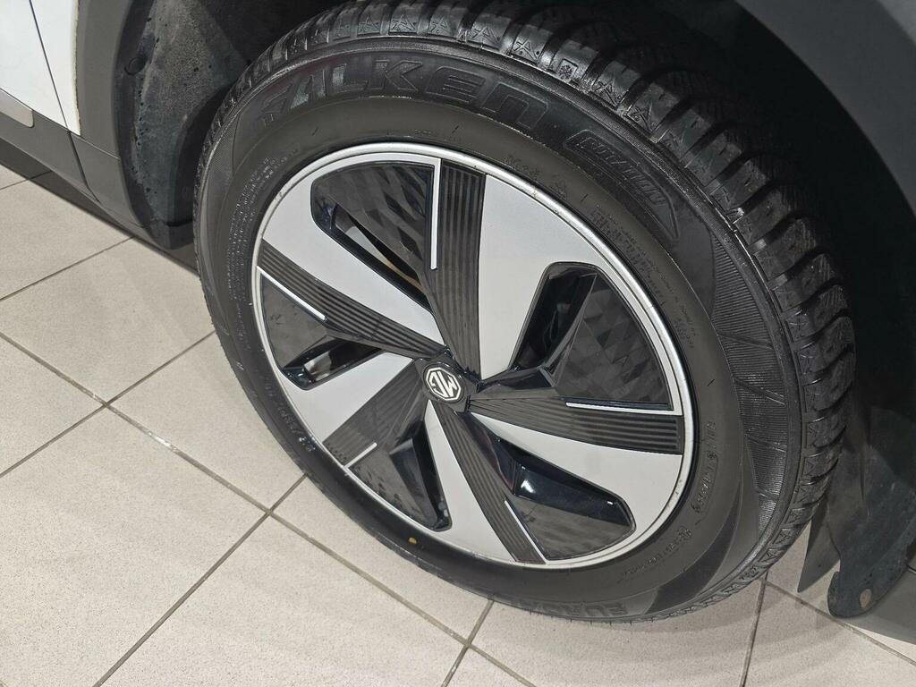 MG ZS 72.6Kwh Trophy Long Range Suv 1 White #5