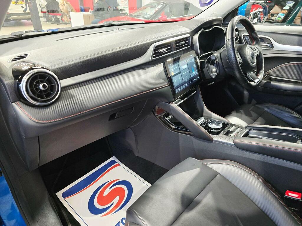 MG ZS 72.6Kwh Trophy Connect Long Range Suv Blue #3
