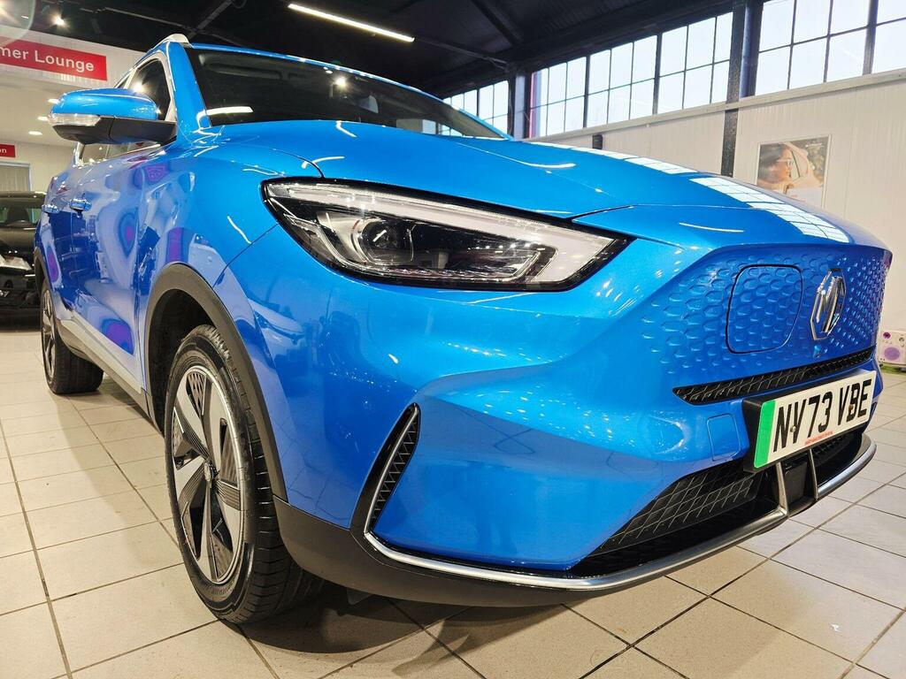MG ZS 72.6Kwh Trophy Connect Long Range Suv Blue #4