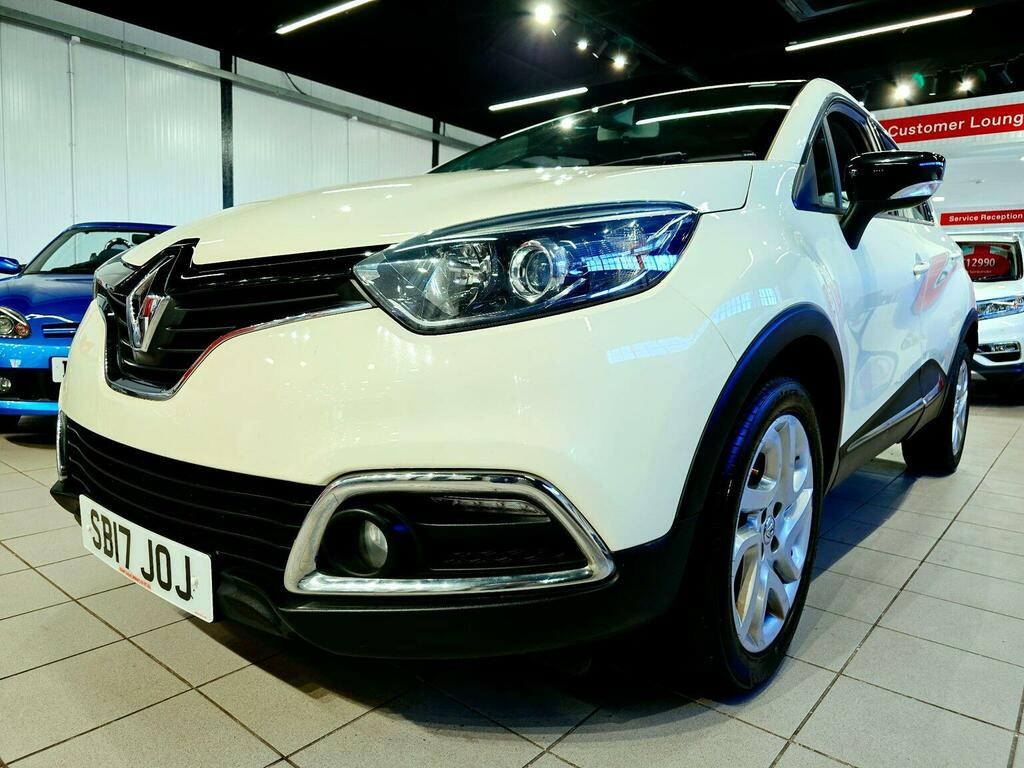Renault Captur 1.5 Dci Energy Dynamique Nav Suv White #2