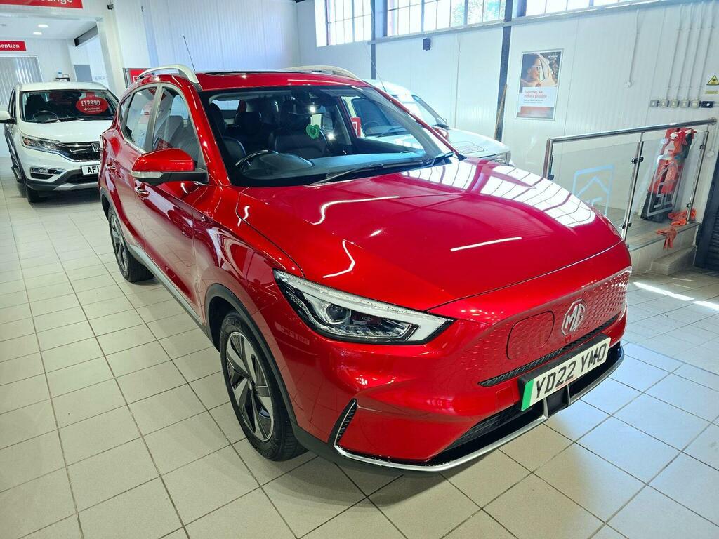 MG ZS 72.6Kwh Trophy Long Range Suv 1 Red