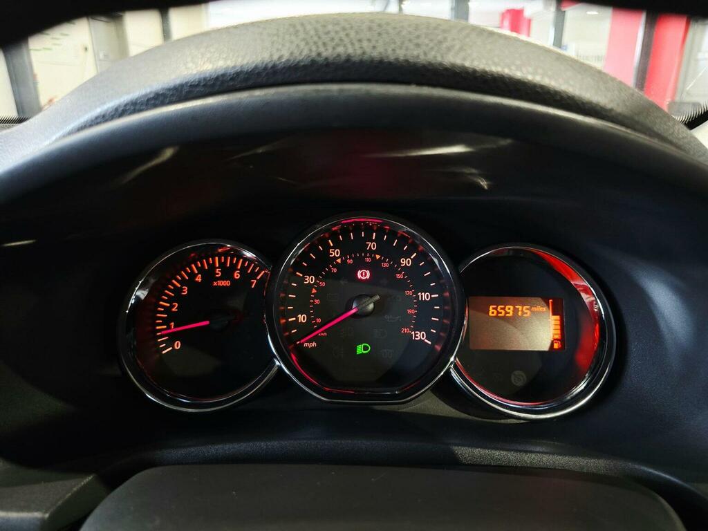 Dacia Sandero Stepway Dacia Sandero Stepway Ambiance Red #44