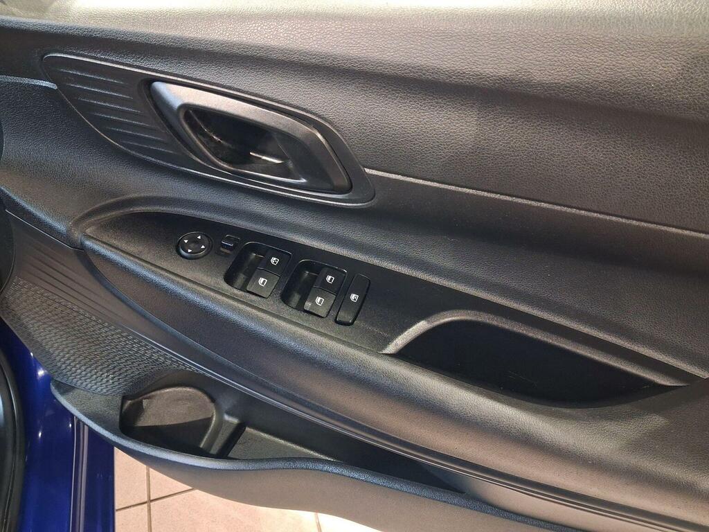 Hyundai I20 1.0 T-gdi Element Hatchback Euro Blue #4