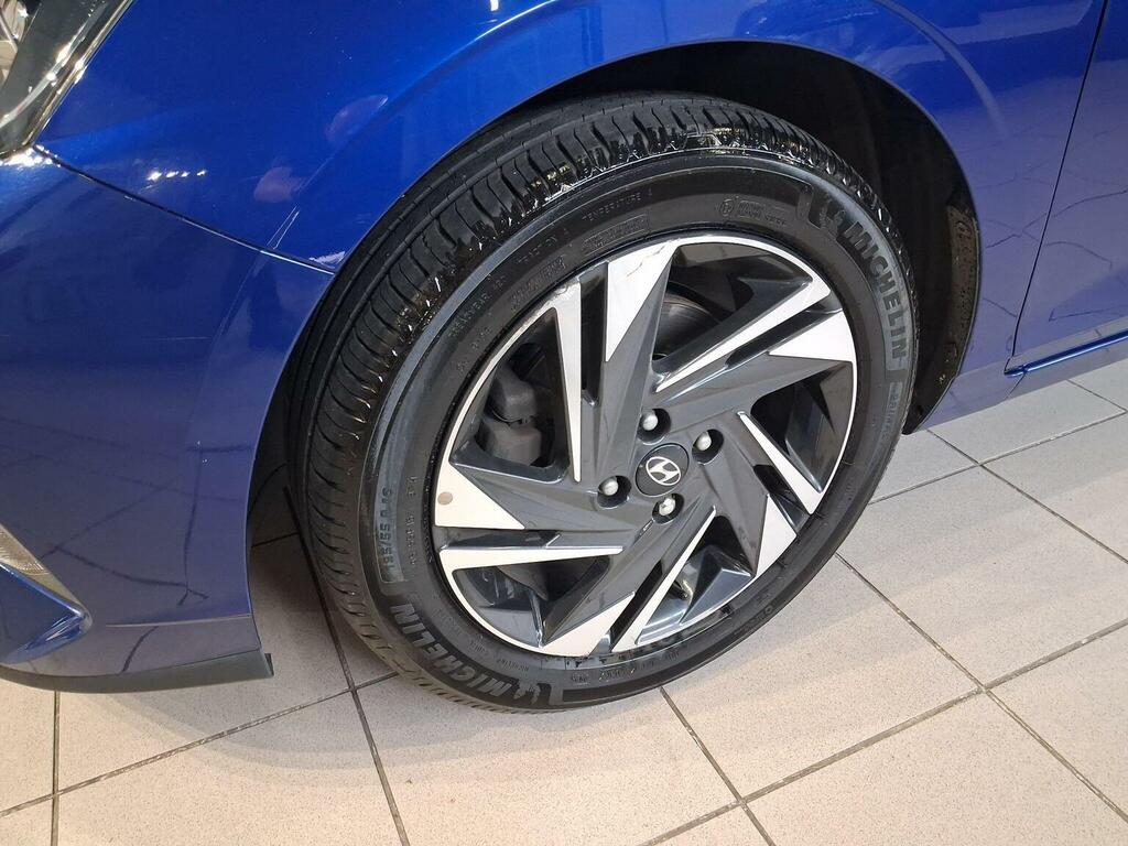 Hyundai I20 Premium White #11