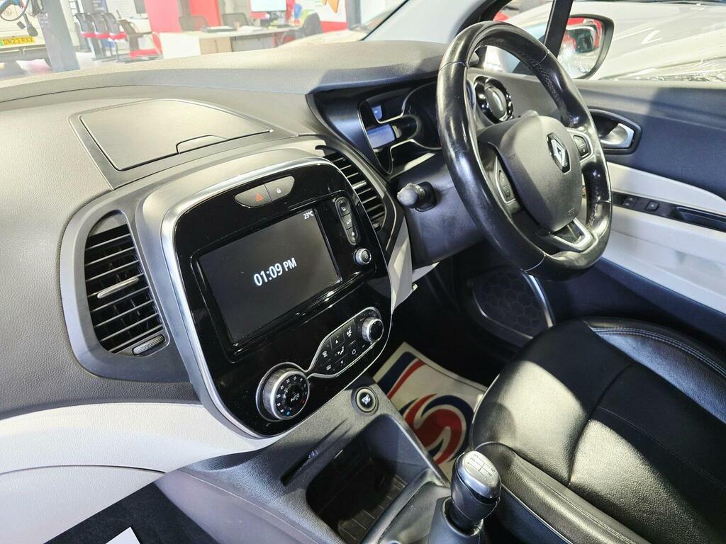 Renault Captur Renault Captur 1.5 Dci Energy Gt Line Black #41
