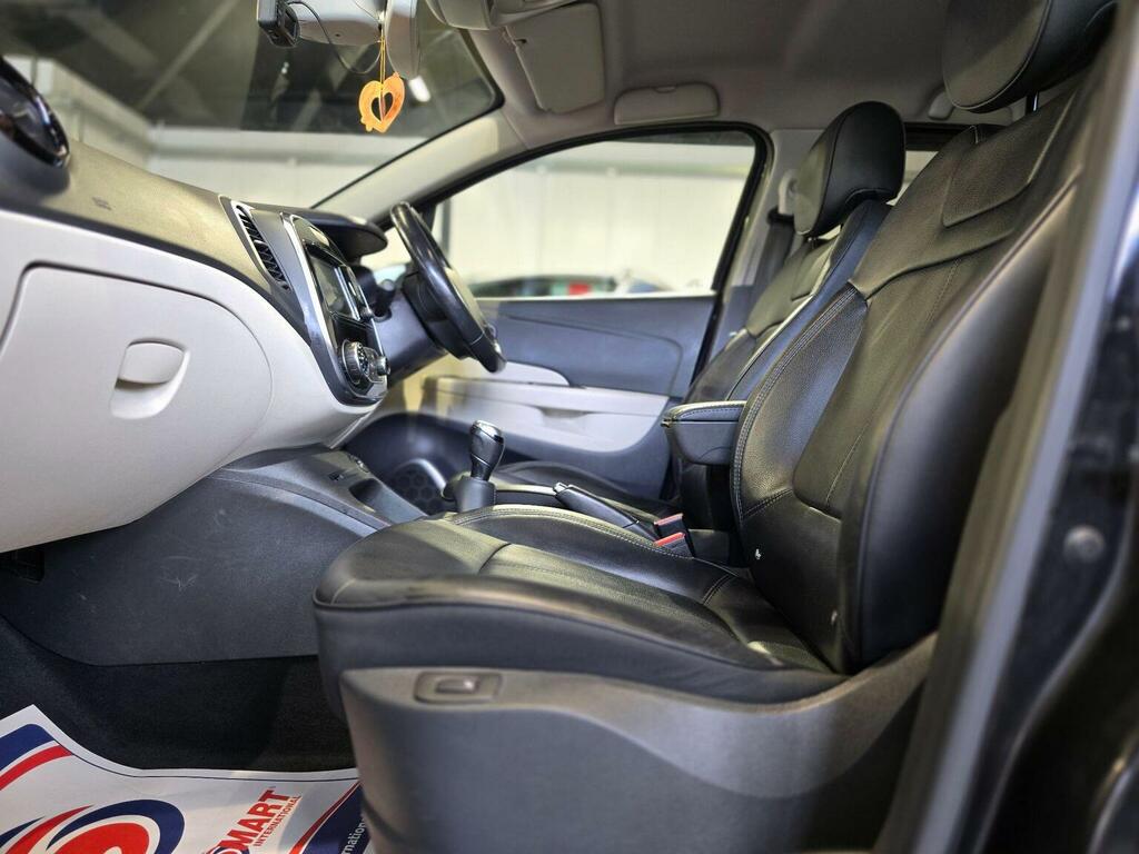 Renault Captur Renault Captur 1.5 Dci Energy Gt Line Black #38