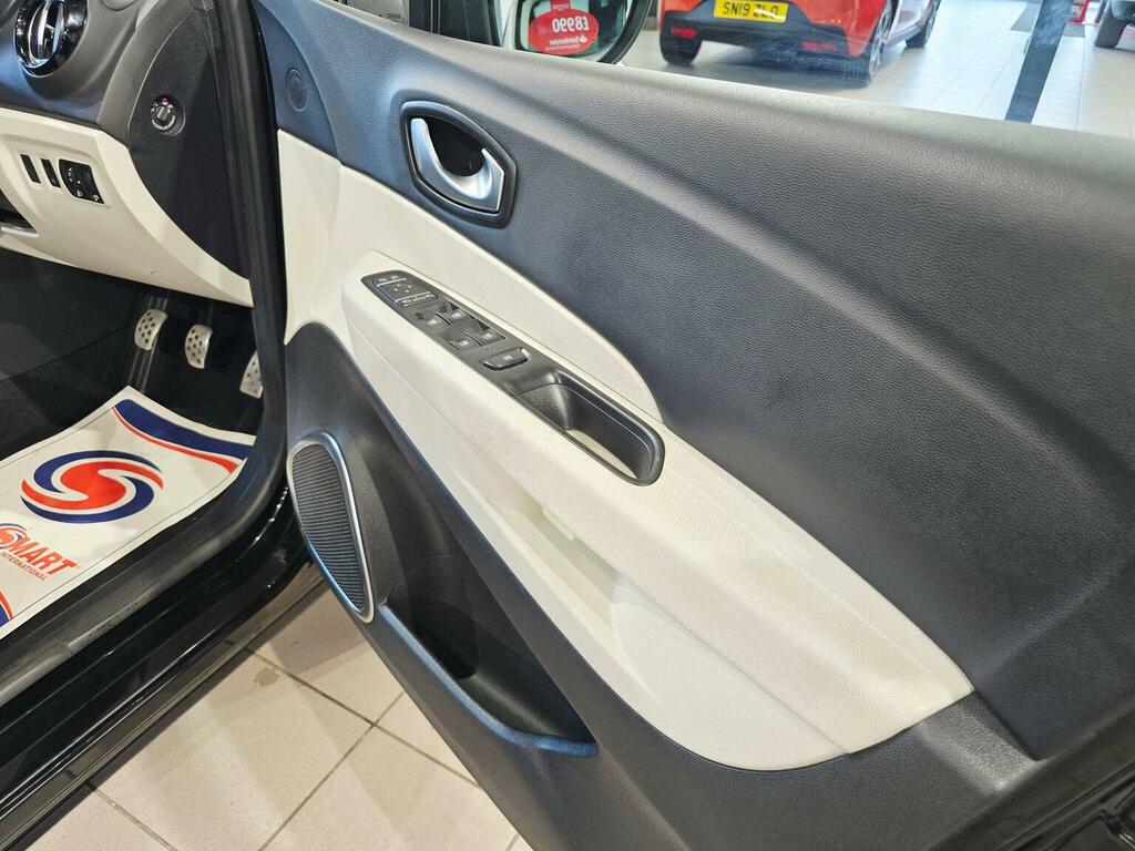 Renault Captur Renault Captur 1.5 Dci Energy Gt Line Black #7