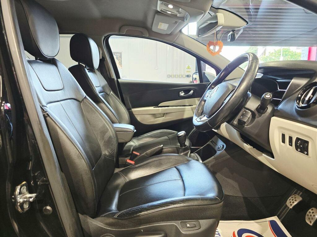 Renault Captur Renault Captur 1.5 Dci Energy Gt Line Black #8