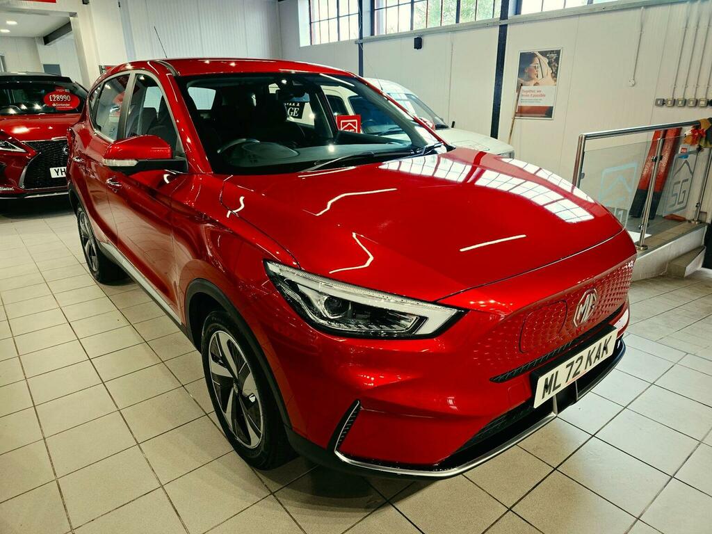 MG ZS 72.6Kwh Se Long Range Suv 156 P Red
