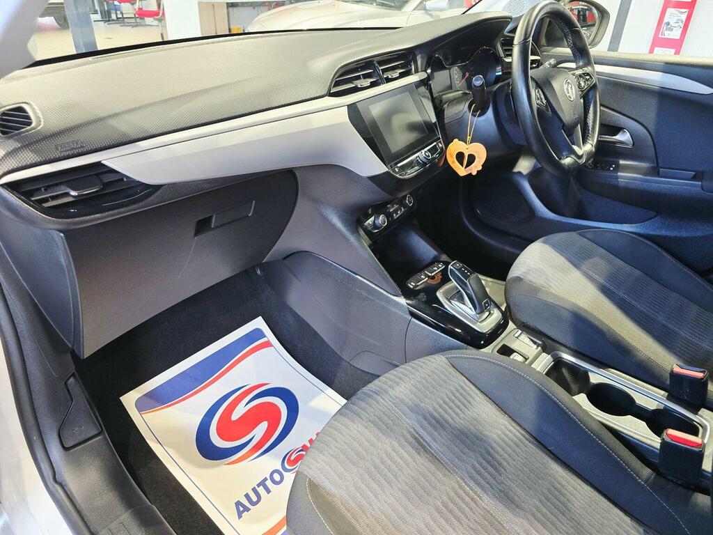 Vauxhall Corsa 1.2 Turbo Se Premium Hatchback Eur White #3
