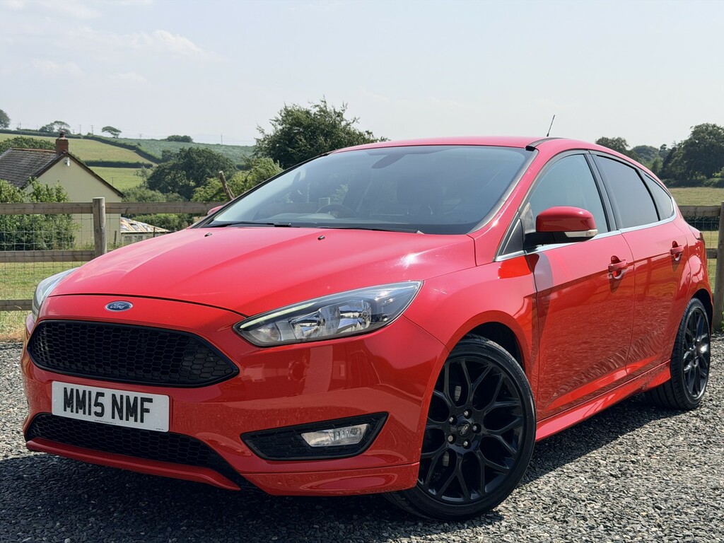 Ford Focus 1.0 T Ecoboost Zetec S Red