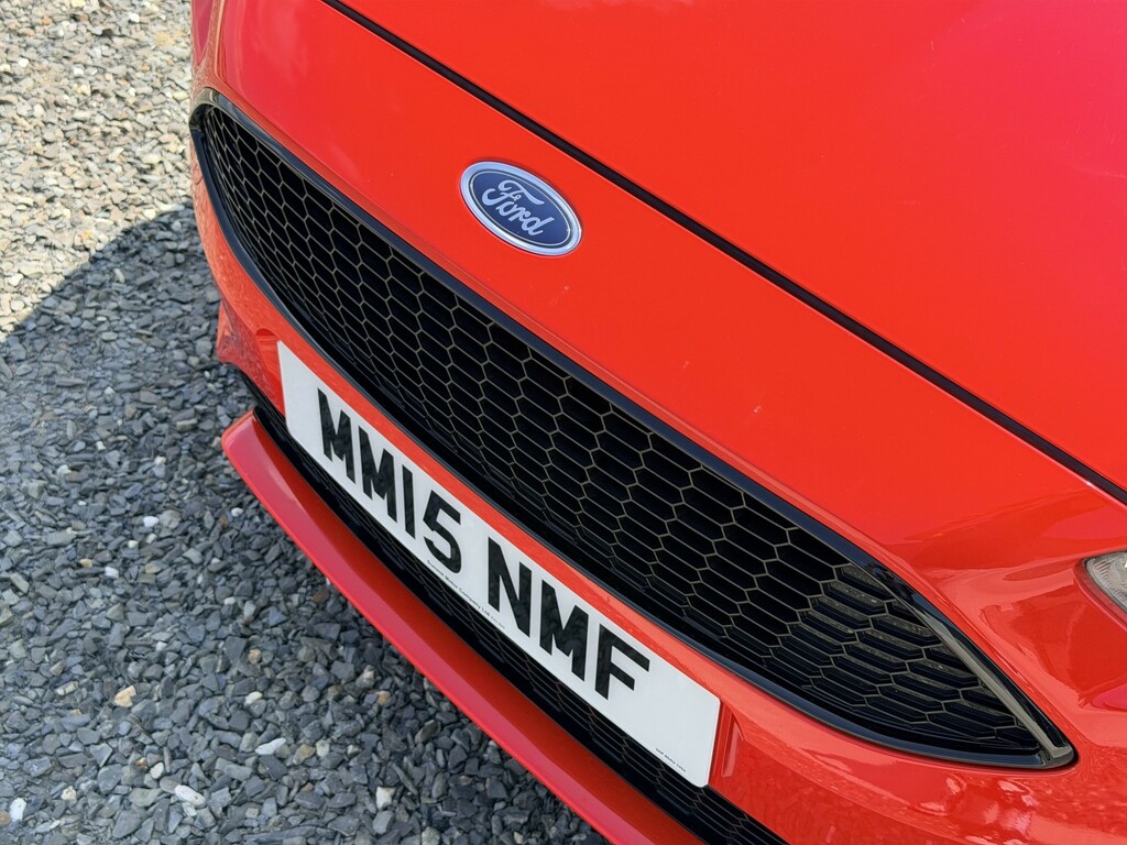 Ford Focus 1.0 T Ecoboost Zetec S Red #3