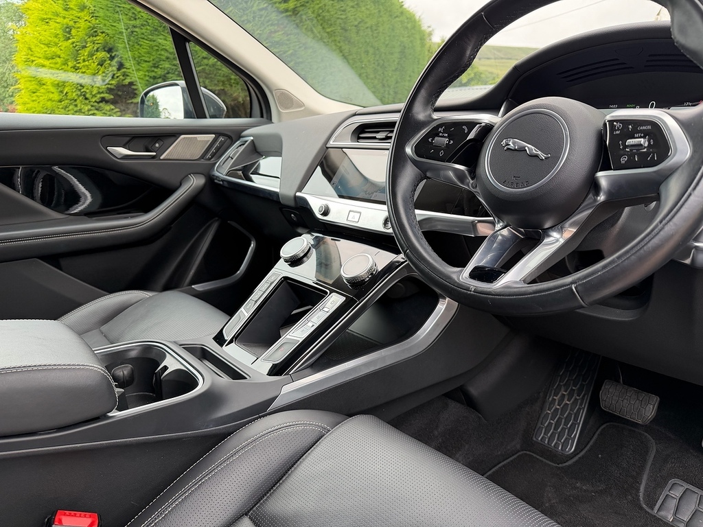 Jaguar I-Pace 400 Hse U734 Ulez KJ21ETZ Black #2