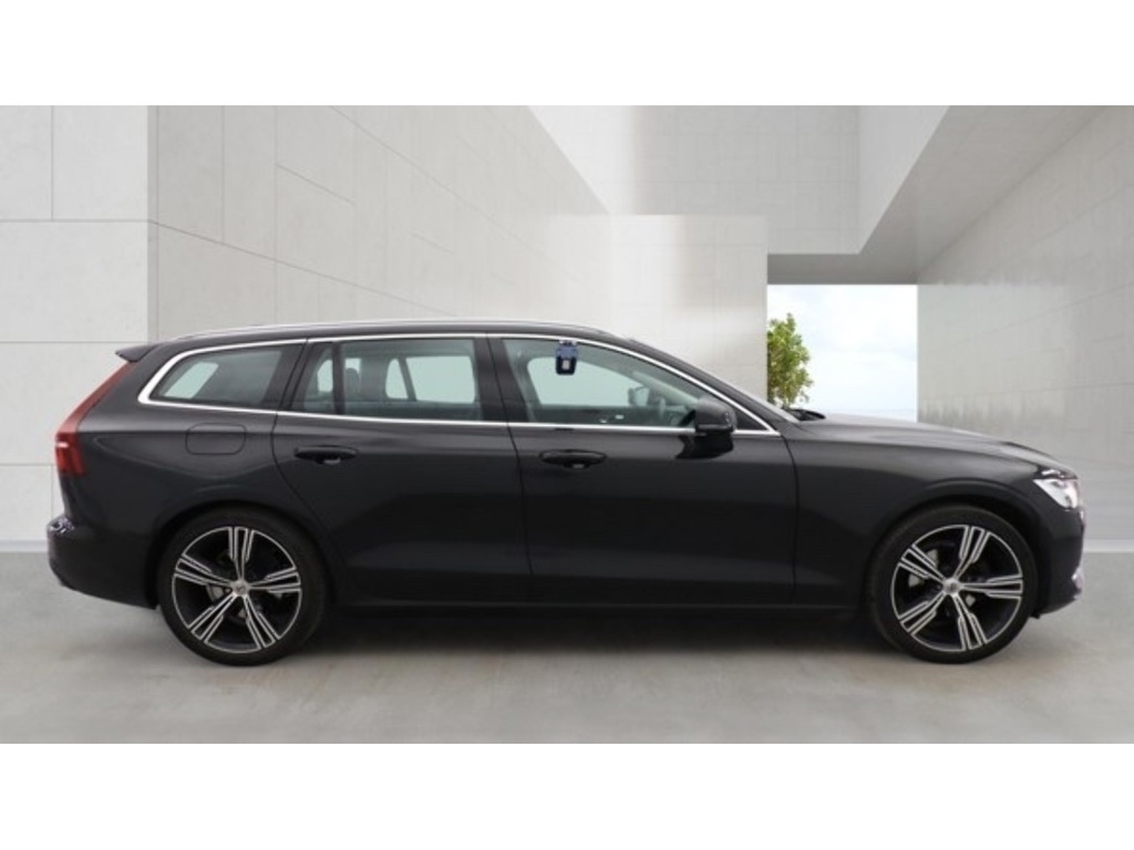 Volvo V60 D4 Inscription Pro U735 Ulez Black #5