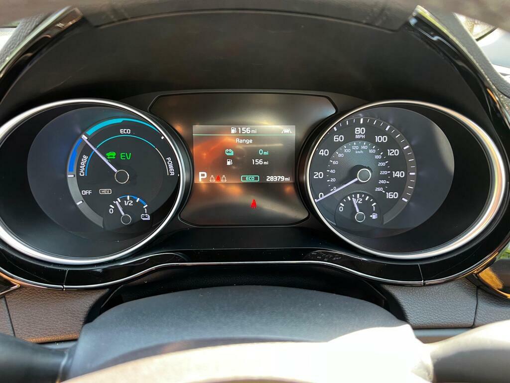 Kia Xceed 2 Red #9